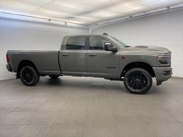 2026 RAM Ram 3500 RAM 3500 LARAMIE CREW CAB 4X4 8 BOX
