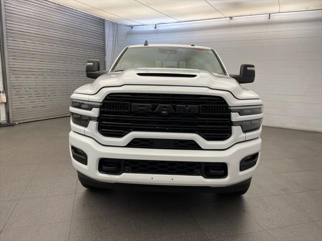 2026 RAM Ram 3500 RAM 3500 LARAMIE MEGA CAB 4X4 64 BOX 2026 RAM Ram 3500 RAM 3500 LARAMIE MEGA CAB 4X4 64 BOX