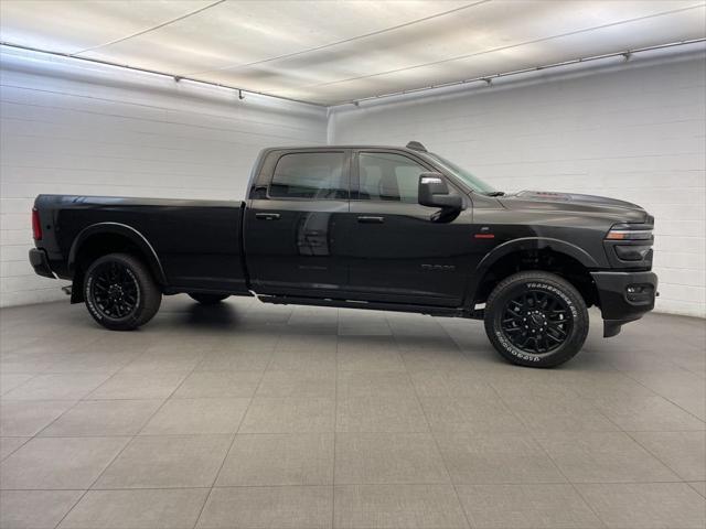 2026 RAM Ram 3500 RAM 3500 LIMITED CREW CAB 4X4 8 BOX 2026 RAM Ram 3500 RAM 3500 LIMITED CREW CAB 4X4 8 BOX