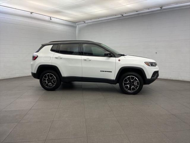 2026 Jeep Compass COMPASS TRAILHAWK 4X4