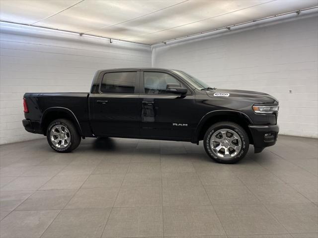 2025 RAM Ram 1500 RAM 1500 LONE STAR CREW CAB 4X2 57 BOX