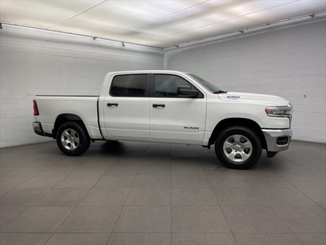 2025 RAM Ram 1500 RAM 1500 TRADESMAN CREW CAB 4X2 57 BOX