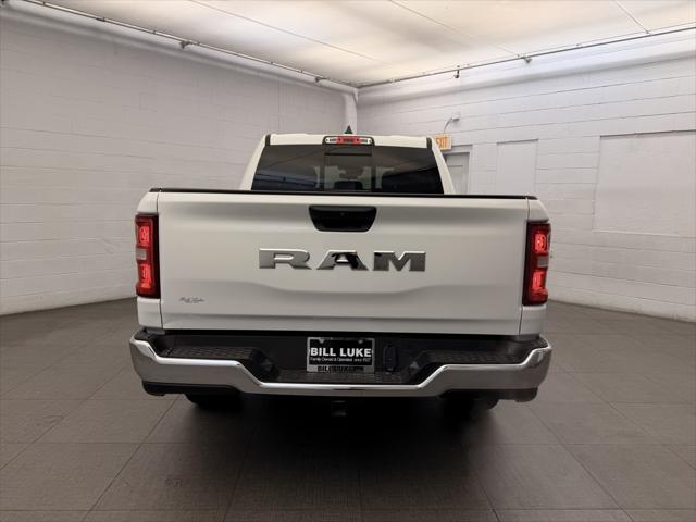 2025 RAM Ram 1500 RAM 1500 TRADESMAN CREW CAB 4X2 57 BOX
