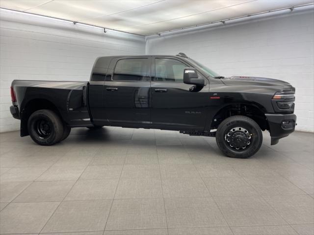 2026 RAM Ram 3500 RAM 3500 LARAMIE MEGA CAB 4X4 64 BOX 2026 RAM Ram 3500 RAM 3500 LARAMIE MEGA CAB 4X4 64 BOX