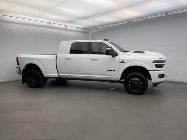 2026 RAM Ram 3500 RAM 3500 LIMITED MEGA CAB 4X4 64 BOX 2026 RAM Ram 3500 RAM 3500 LIMITED MEGA CAB 4X4 64 BOX