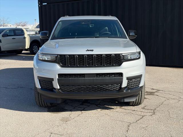 2025 Jeep Grand Cherokee GRAND CHEROKEE L ALTITUDE X 4X4 2025 Jeep Grand Cherokee GRAND CHEROKEE L ALTITUDE X 4X4
