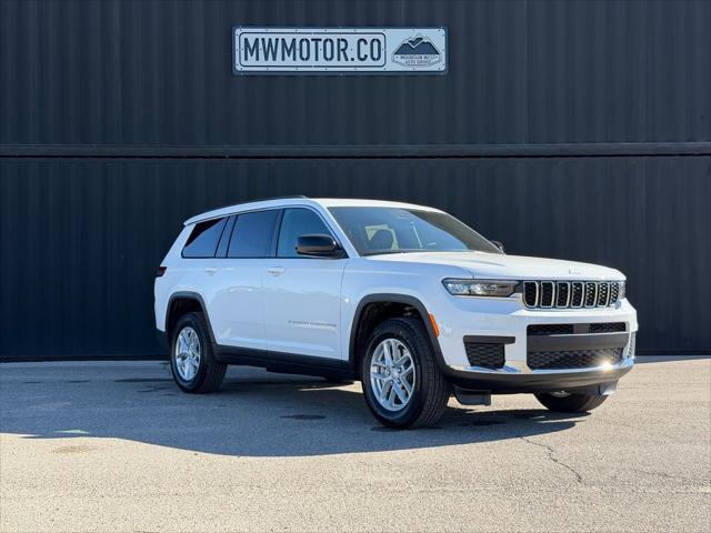 2025 Jeep Grand Cherokee GRAND CHEROKEE L LAREDO X 4X4