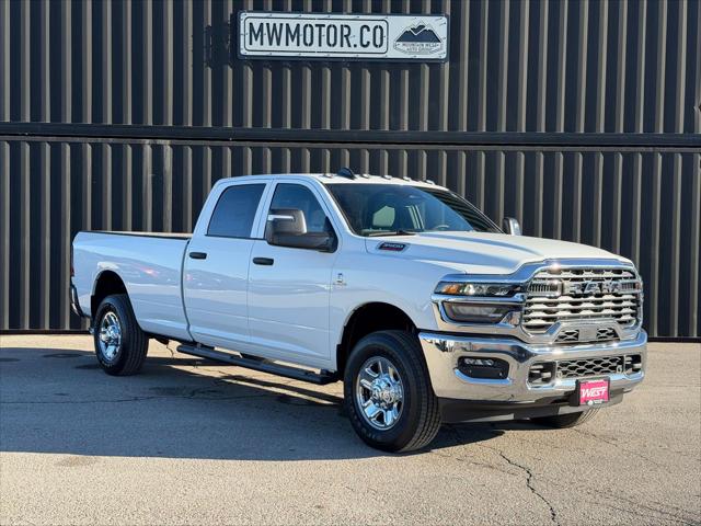 2026 RAM Ram 3500 RAM 3500 TRADESMAN CREW CAB 4X4 8 BOX