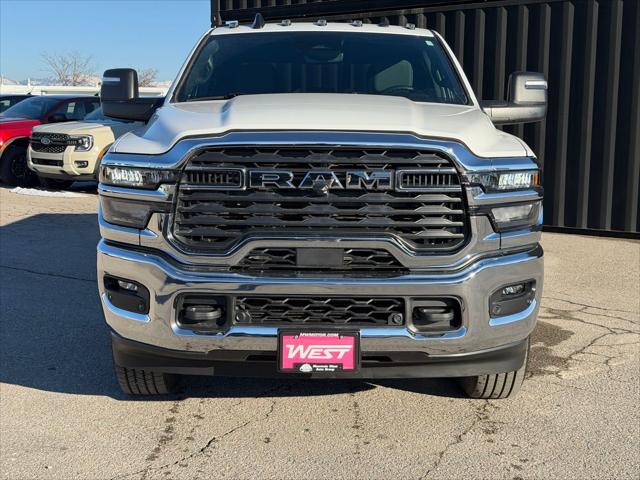 2026 RAM Ram 3500 RAM 3500 TRADESMAN CREW CAB 4X4 8 BOX 2026 RAM Ram 3500 RAM 3500 TRADESMAN CREW CAB 4X4 8 BOX