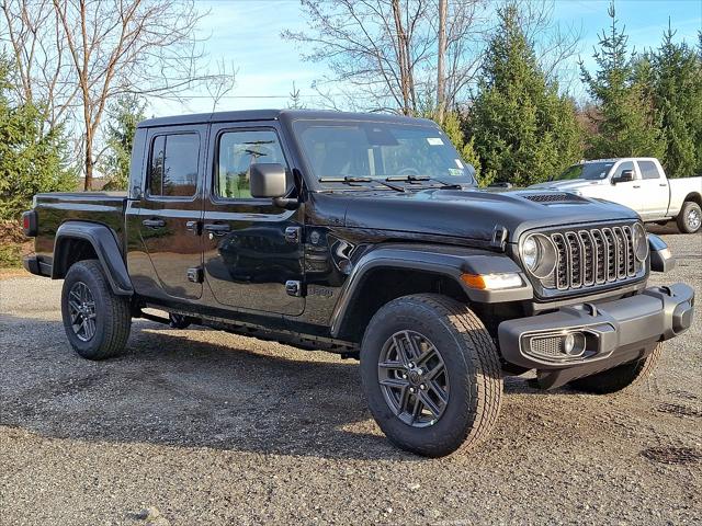 2026 Jeep Gladiator GLADIATOR SPORT S 4X4
