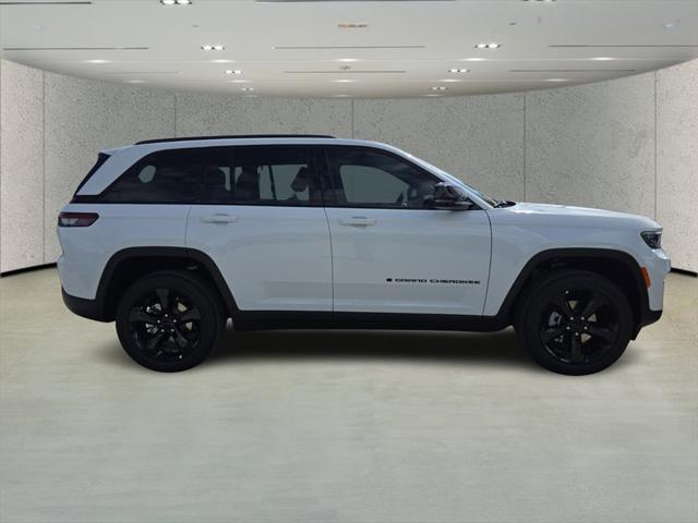 2025 Jeep Grand Cherokee GRAND CHEROKEE ALTITUDE X 4X4 2025 Jeep Grand Cherokee GRAND CHEROKEE ALTITUDE X 4X4