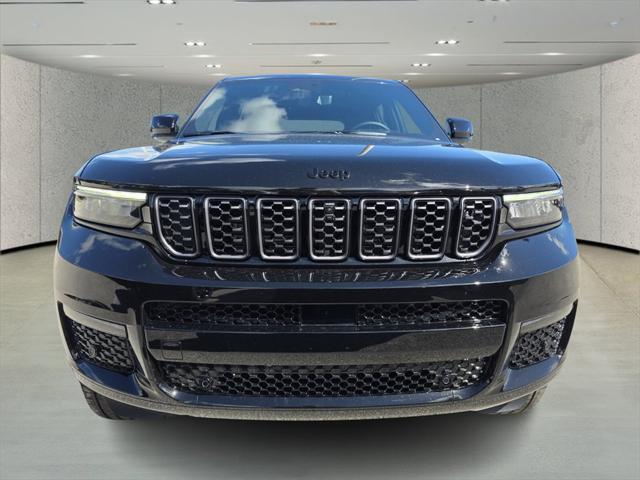 2025 Jeep Grand Cherokee GRAND CHEROKEE L SUMMIT RESERVE 4X4