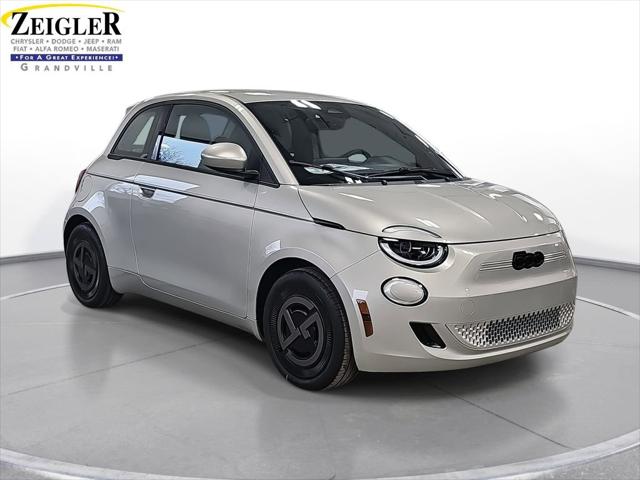 2025 Fiat FIAT 500e GIORGIO ARMANI Collectors Edition