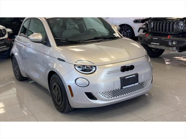 2025 Fiat FIAT 500e GIORGIO ARMANI Collectors Edition
