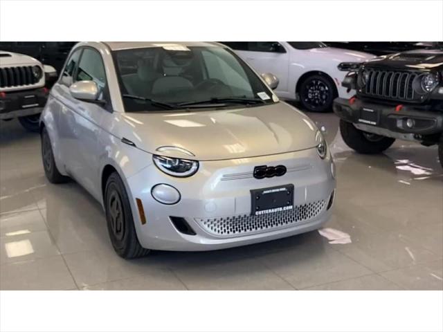 2025 Fiat FIAT 500e GIORGIO ARMANI Collectors Edition