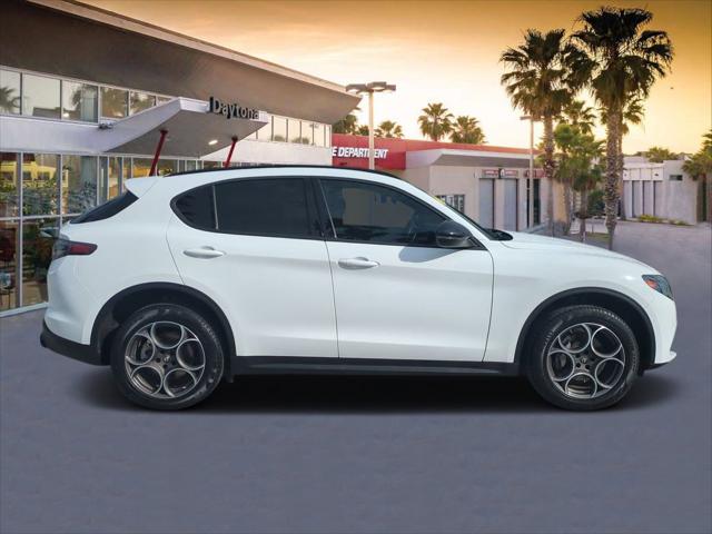 2024 Alfa Romeo Stelvio Sprint RWD 2024 Alfa Romeo Stelvio Sprint RWD