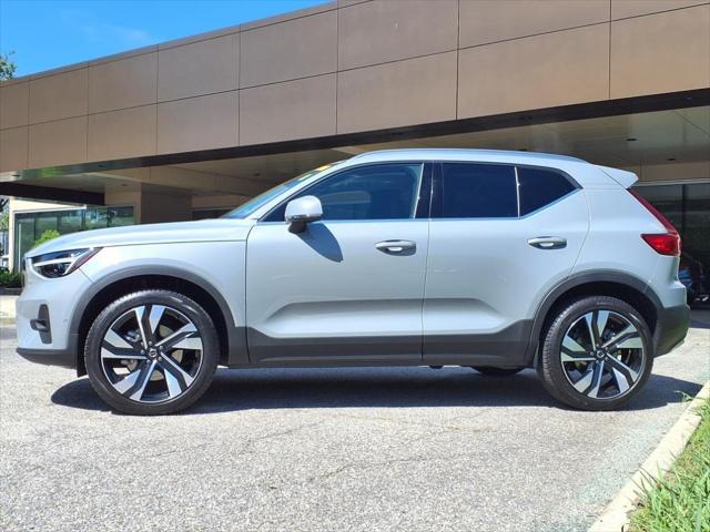 2024 Volvo XC40 B5 Ultimate Bright Theme 2024 Volvo XC40 B5 Ultimate Bright Theme