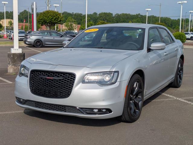 2023 Chrysler 300 300S