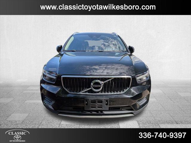 2019 Volvo XC40 T5 Momentum