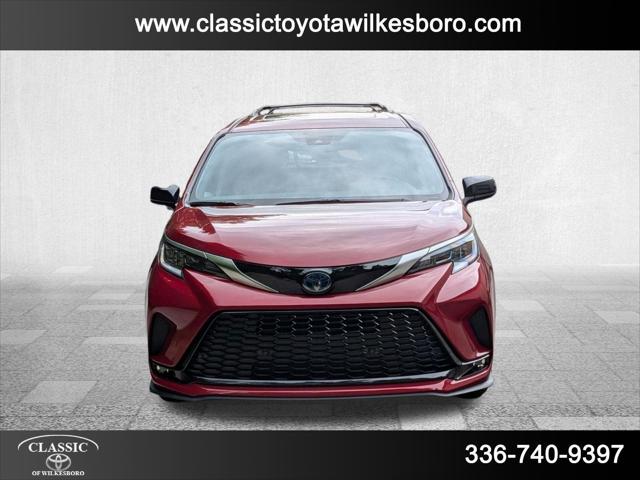 2022 Toyota Sienna XSE 2022 Toyota Sienna XSE