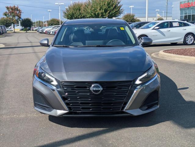 2023 Nissan Altima SL FWD