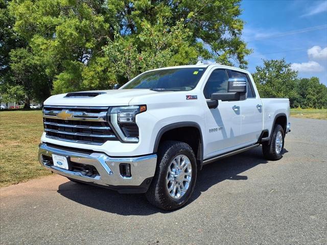 2025 Chevrolet Silverado 2500HD 4WD Crew Cab Standard Bed LTZ