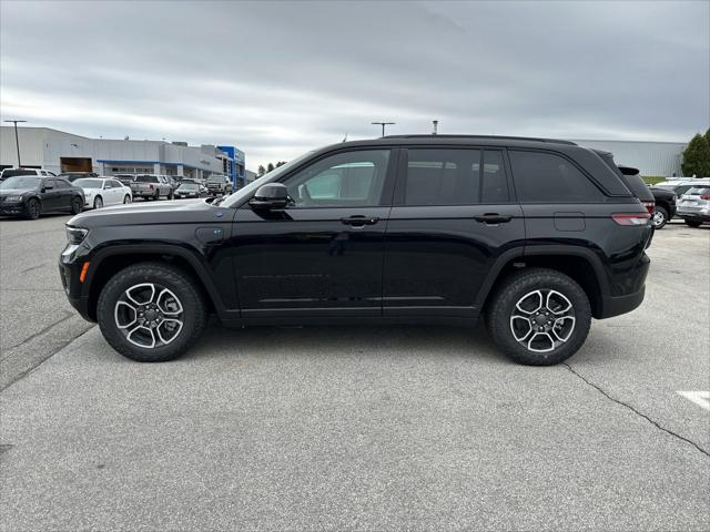 2022 Jeep Grand Cherokee 4xe Trailhawk 4x4