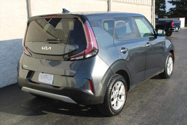 2023 Kia Soul LX 2023 Kia Soul LX