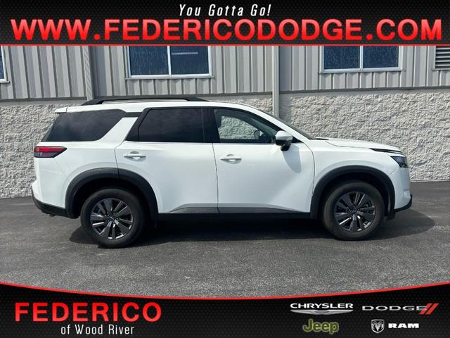 2025 Nissan Pathfinder SV 4WD