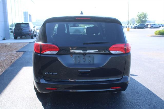 2022 Chrysler Voyager LX 2022 Chrysler Voyager LX