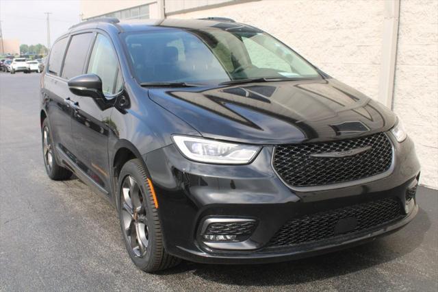 2024 Chrysler Pacifica Touring L AWD