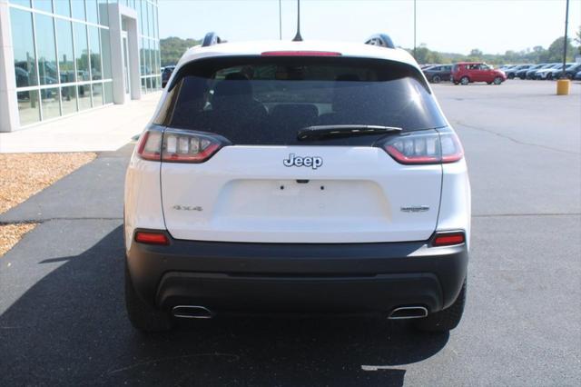 2022 Jeep Cherokee Latitude Lux 4x4 2022 Jeep Cherokee Latitude Lux 4x4