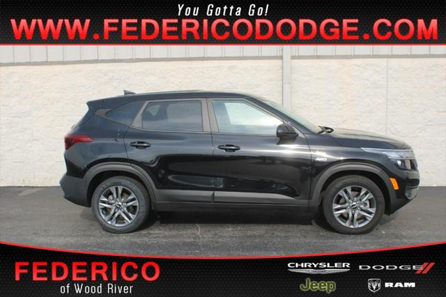 2023 Kia Seltos LX 2023 Kia Seltos LX