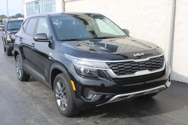 2023 Kia Seltos LX 2023 Kia Seltos LX