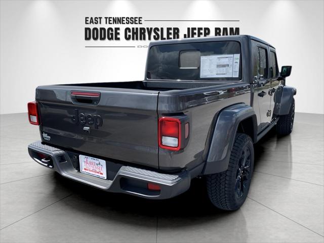 2025 Jeep Gladiator GLADIATOR NIGHTHAWK 4X4 2025 Jeep Gladiator GLADIATOR NIGHTHAWK 4X4