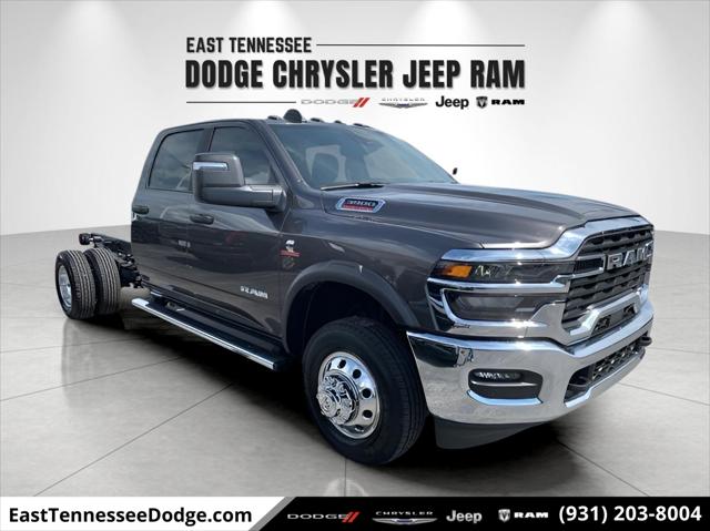 2025 RAM Ram 3500 Chassis Cab RAM 3500 BIG HORN CREW CAB CHASSIS 4X4 60 CA 2025 RAM Ram 3500 Chassis Cab RAM 3500 BIG HORN CREW CAB CHASSIS 4X4 60 CA