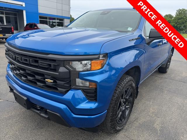 2024 Chevrolet Silverado 1500 4WD Crew Cab Short Bed Custom