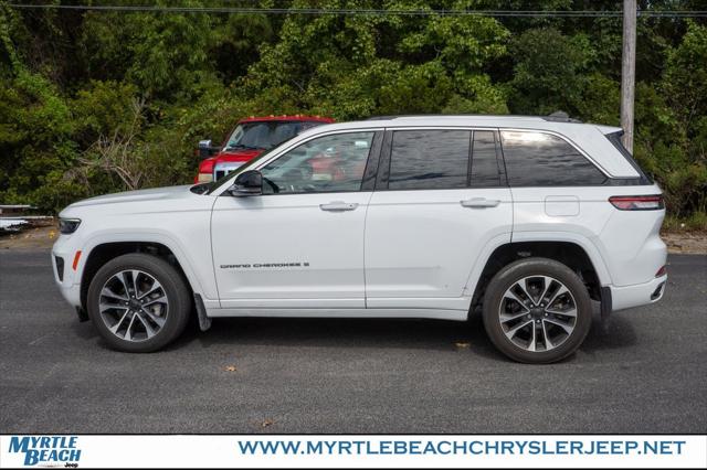 2023 Jeep Grand Cherokee Overland 4x2