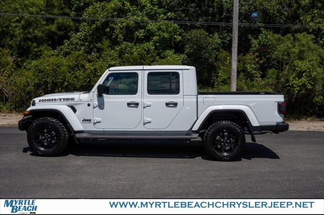 2025 Jeep Gladiator GLADIATOR HIGH TIDE 4X4 2025 Jeep Gladiator GLADIATOR HIGH TIDE 4X4