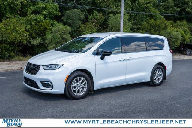 2025 Chrysler Pacifica PACIFICA SELECT