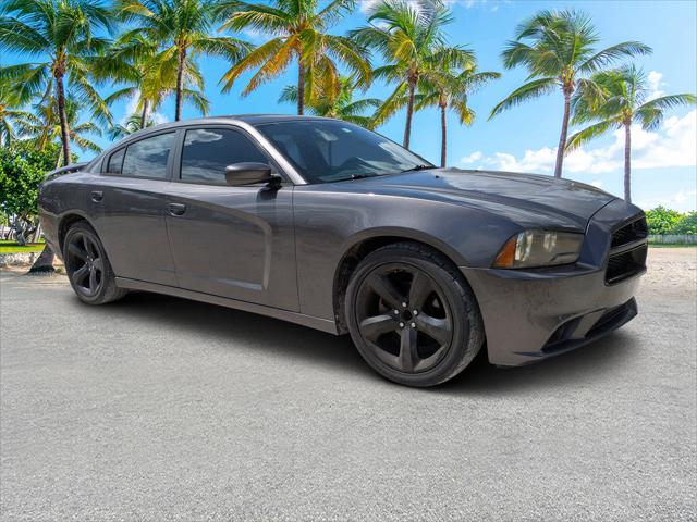 2014 Dodge Charger SXT Plus