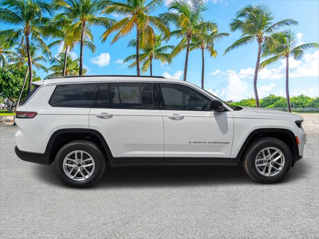 2025 Jeep Grand Cherokee GRAND CHEROKEE L LAREDO X 4X2