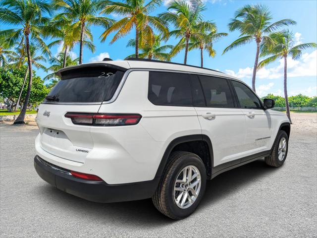2025 Jeep Grand Cherokee GRAND CHEROKEE L LAREDO X 4X2