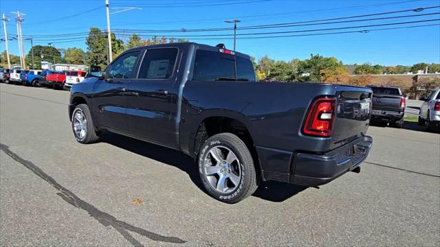 2025 RAM 1500 Tradesman Crew Cab 4x4 57 Box 2025 RAM 1500 Tradesman Crew Cab 4x4 57 Box