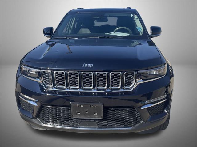 2023 Jeep Grand Cherokee Limited 4x4 2023 Jeep Grand Cherokee Limited 4x4