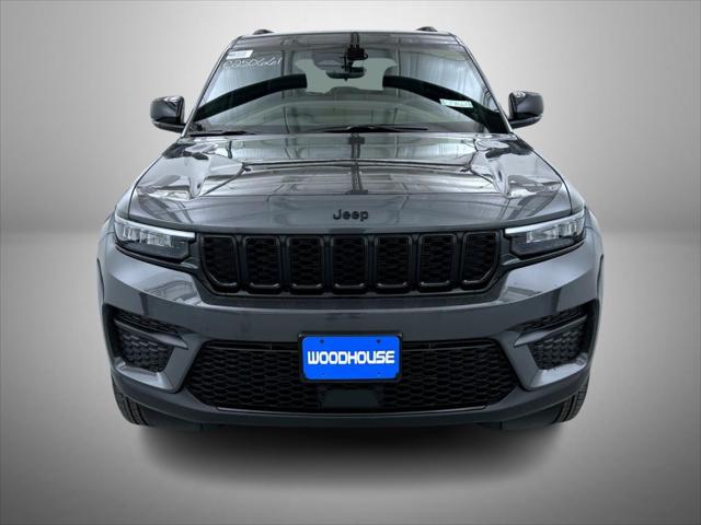 2025 Jeep Grand Cherokee GRAND CHEROKEE ALTITUDE 4X4 2025 Jeep Grand Cherokee GRAND CHEROKEE ALTITUDE 4X4