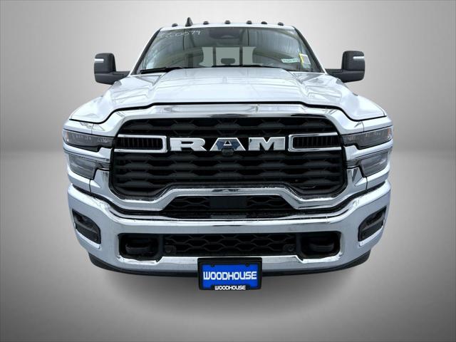 2026 RAM Ram 2500 RAM 2500 TRADESMAN CREW CAB 4X4 64 BOX 2026 RAM Ram 2500 RAM 2500 TRADESMAN CREW CAB 4X4 64 BOX