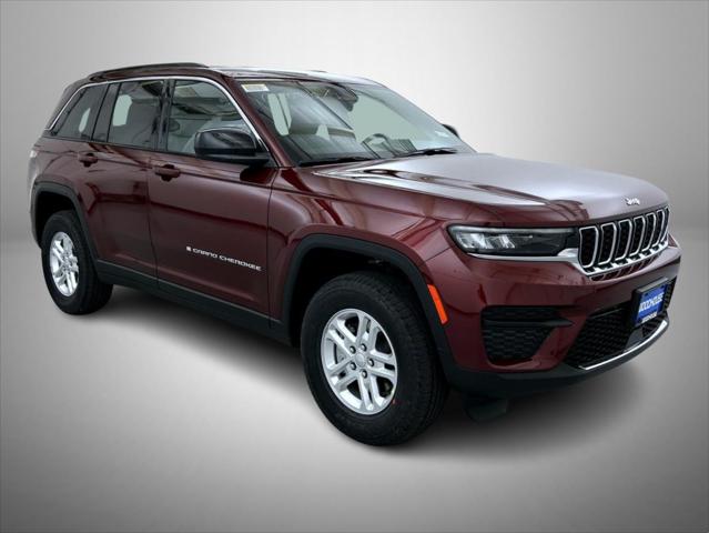 2025 Jeep Grand Cherokee GRAND CHEROKEE LAREDO 4X4