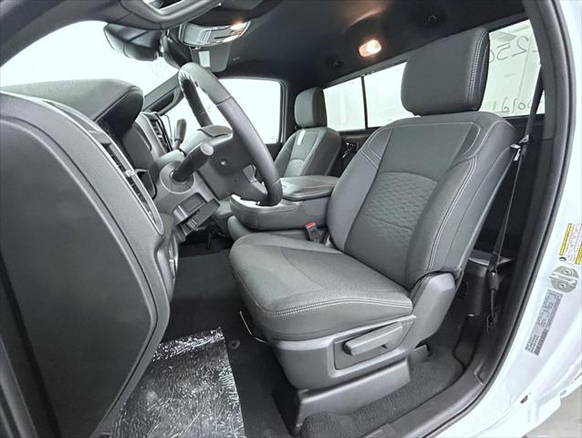 2025 Ram 2500 Tradesman Regular Cab 4x2 8' Box