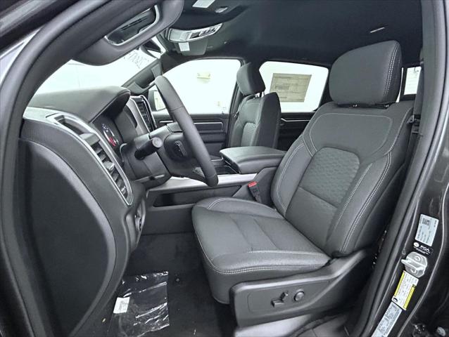 2026 Ram 1500 Big Horn Crew Cab 4x4 57 Box